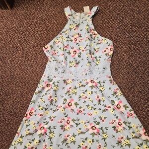 Cute flowery Dress Size Small (3-5) Junior/Teen Girls